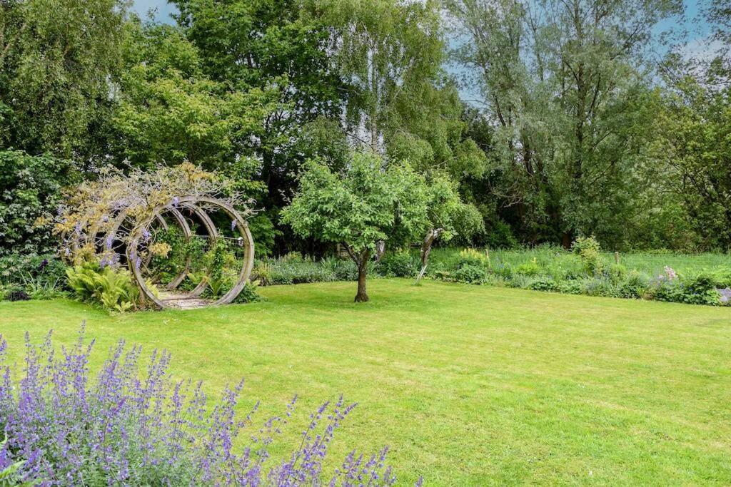 The Hideaway @ Flagham Cottage. Malmesbury Luaran gambar