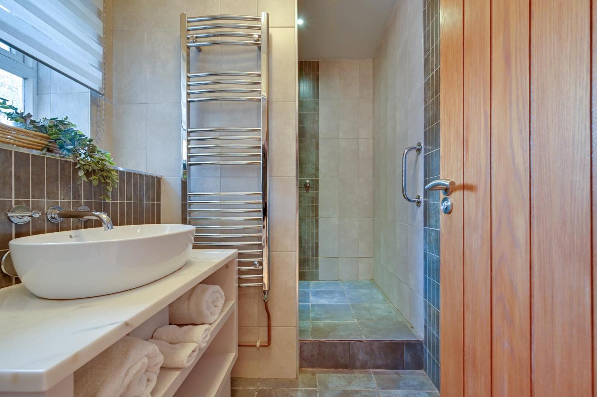 The Hideaway @ Flagham Cottage. Malmesbury Luaran gambar